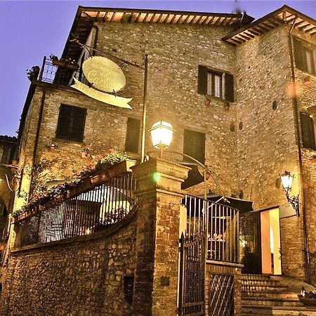 La Locanda Del Capitano Montone  Buitenkant foto