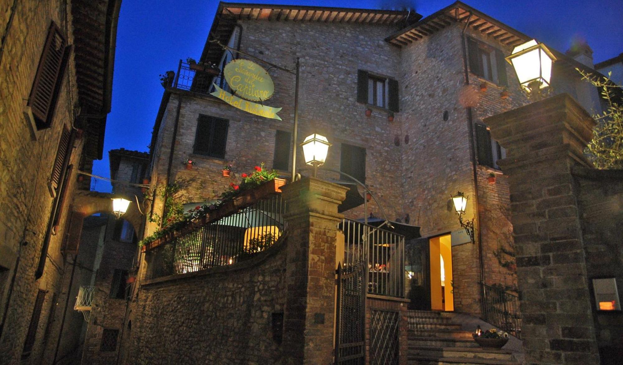 La Locanda Del Capitano Montone  Buitenkant foto