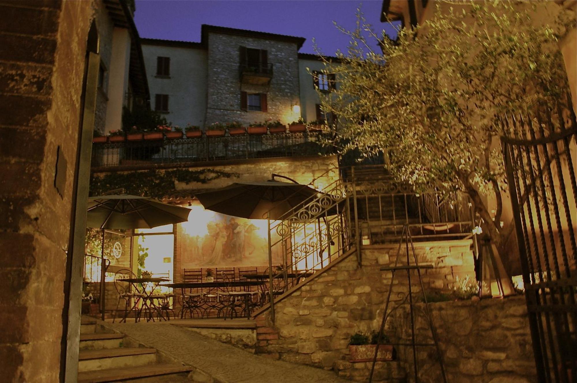 La Locanda Del Capitano Montone  Buitenkant foto