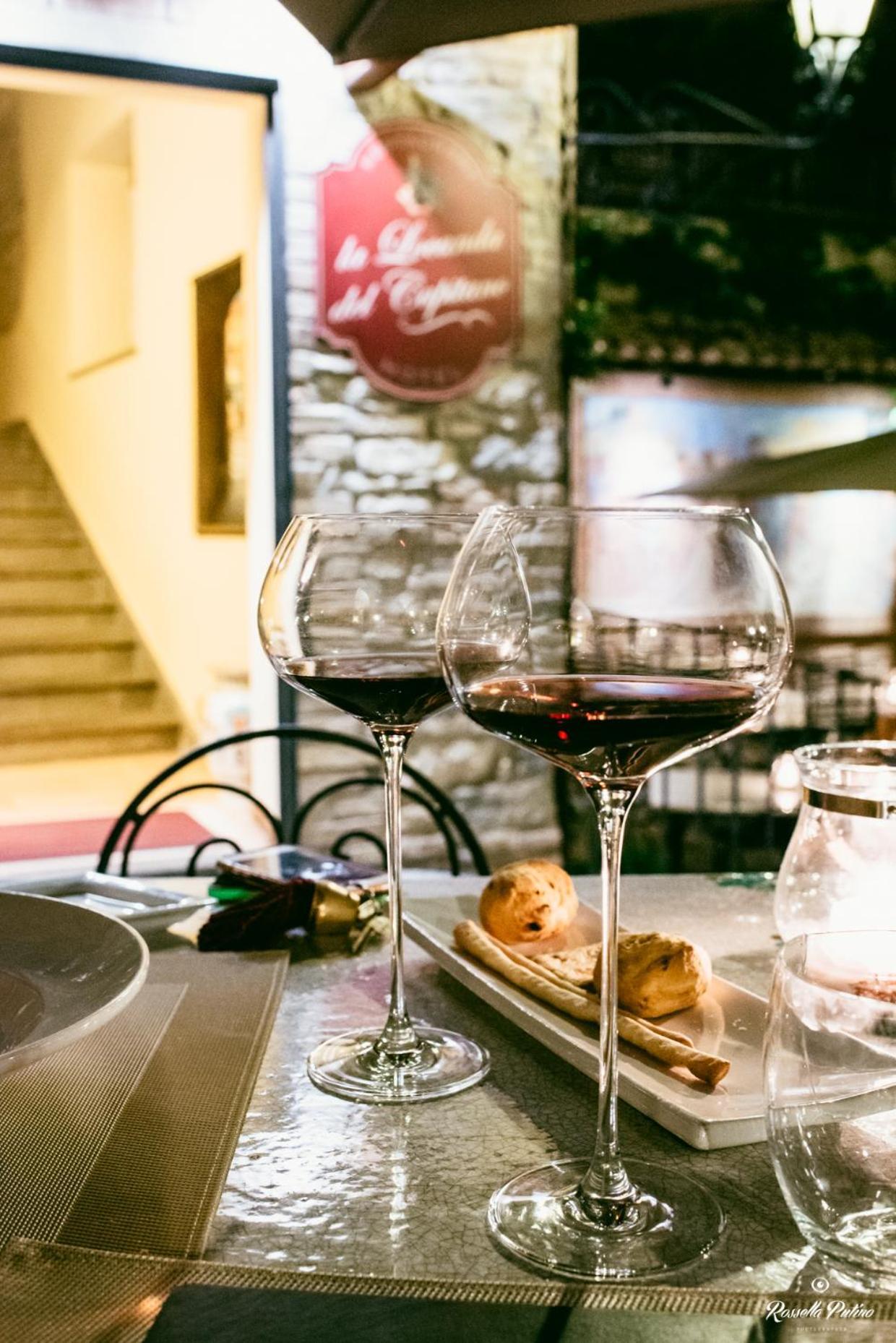 La Locanda Del Capitano Montone  Buitenkant foto