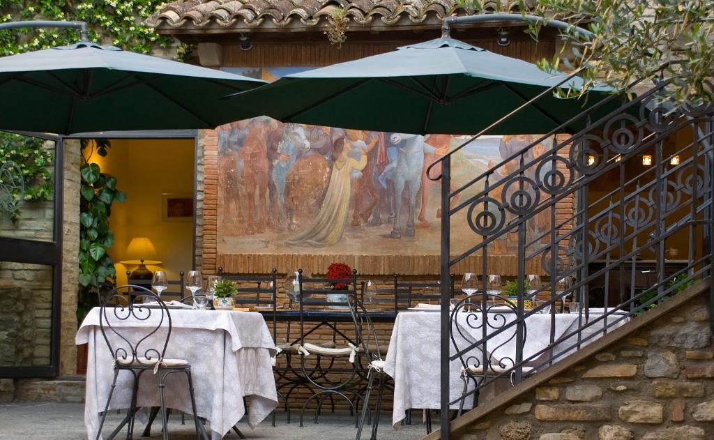 La Locanda Del Capitano Montone  Buitenkant foto