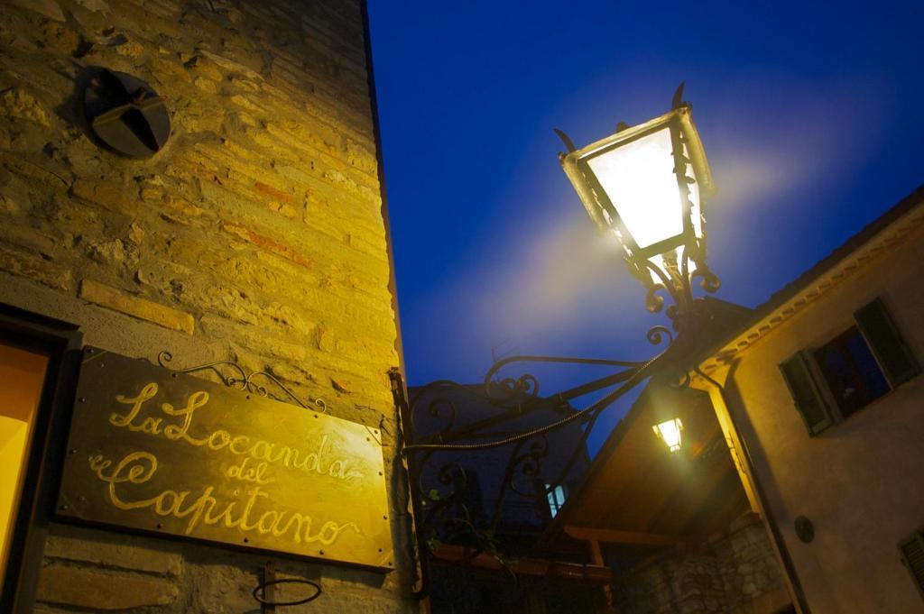 La Locanda Del Capitano Montone  Buitenkant foto
