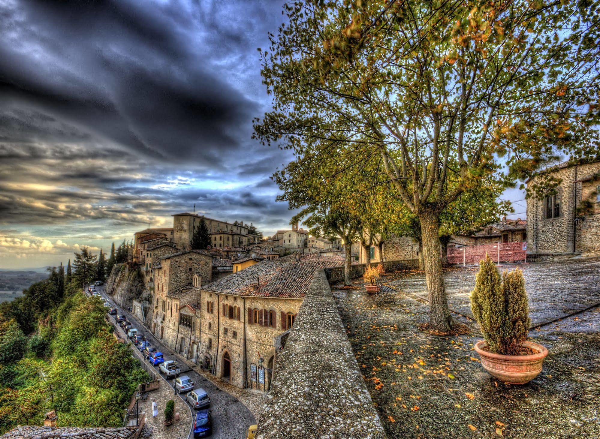 La Locanda Del Capitano Montone  Buitenkant foto